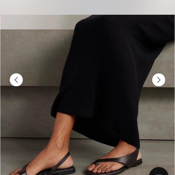 Toteme Shoes - Brand New Toteme Brown Leather Sandals size 7